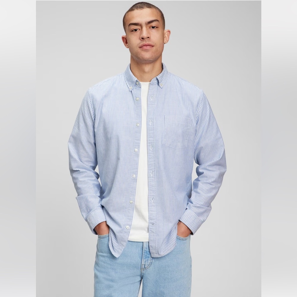 GAP Classic Oxford Shirt - Standard Fit - Large - Blue Stripe - NWT
